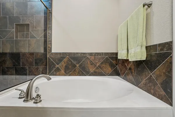 $459,900 | 2010 American Drive, Unit 2, Lago Vista, TX 78645