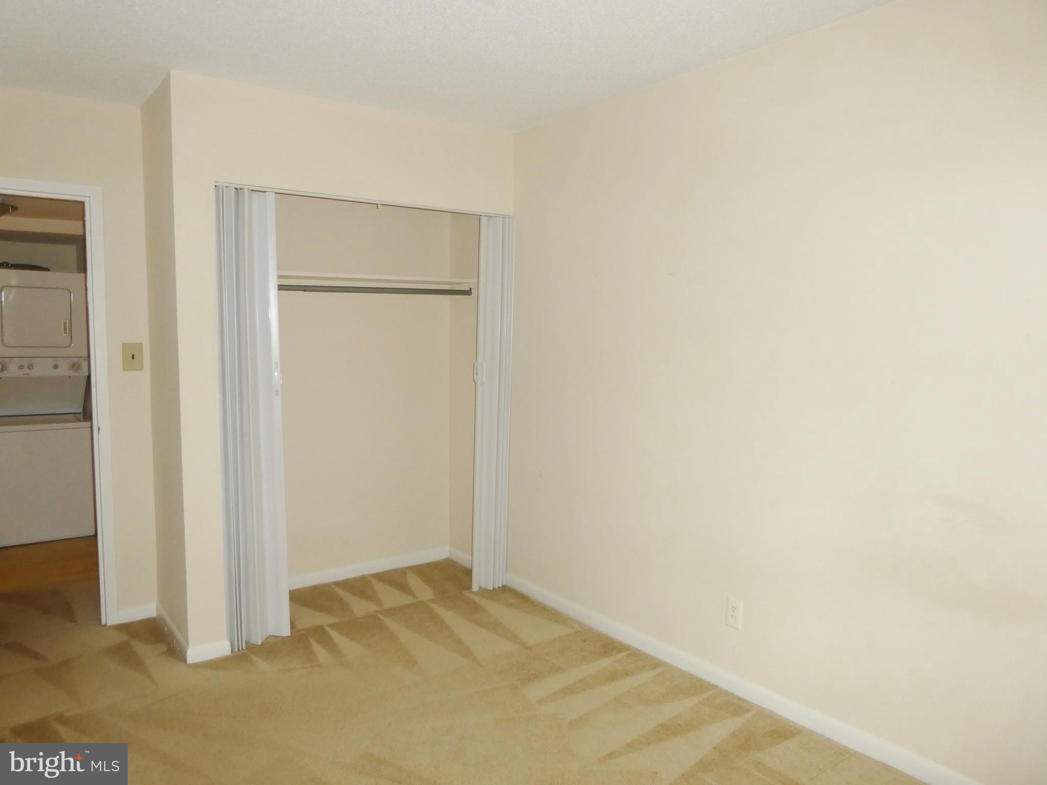 2220 Castle Rock Square, Unit 1B Reston, VA 20191 - Photo 20 of 36 Second Bedroom Closet