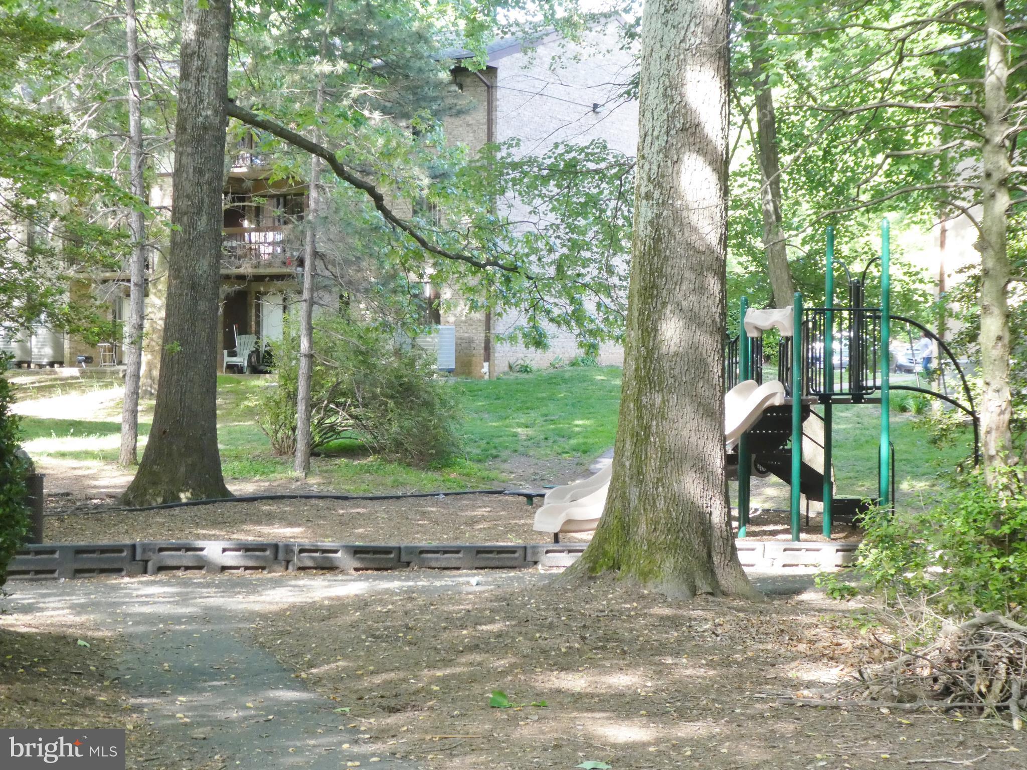 2220 Castle Rock Square, Unit 1B Reston, VA 20191 - Photo 28 of 36 Pleasant playground nearby