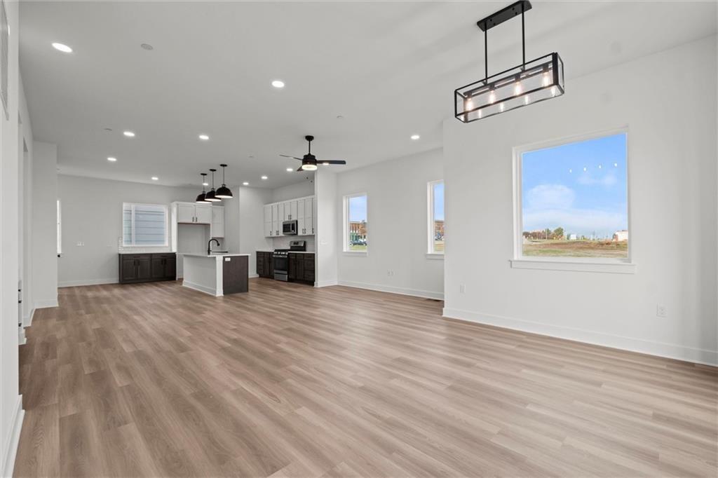 456 Southwest Brummel Road Lee's Summit, MO 64081 - Photo 4 of 42 Gallery Image 4