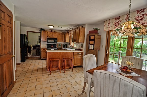 11 Alger Road Foxboro, MA 02035 - Photo 9 of 30 Gallery Image 9