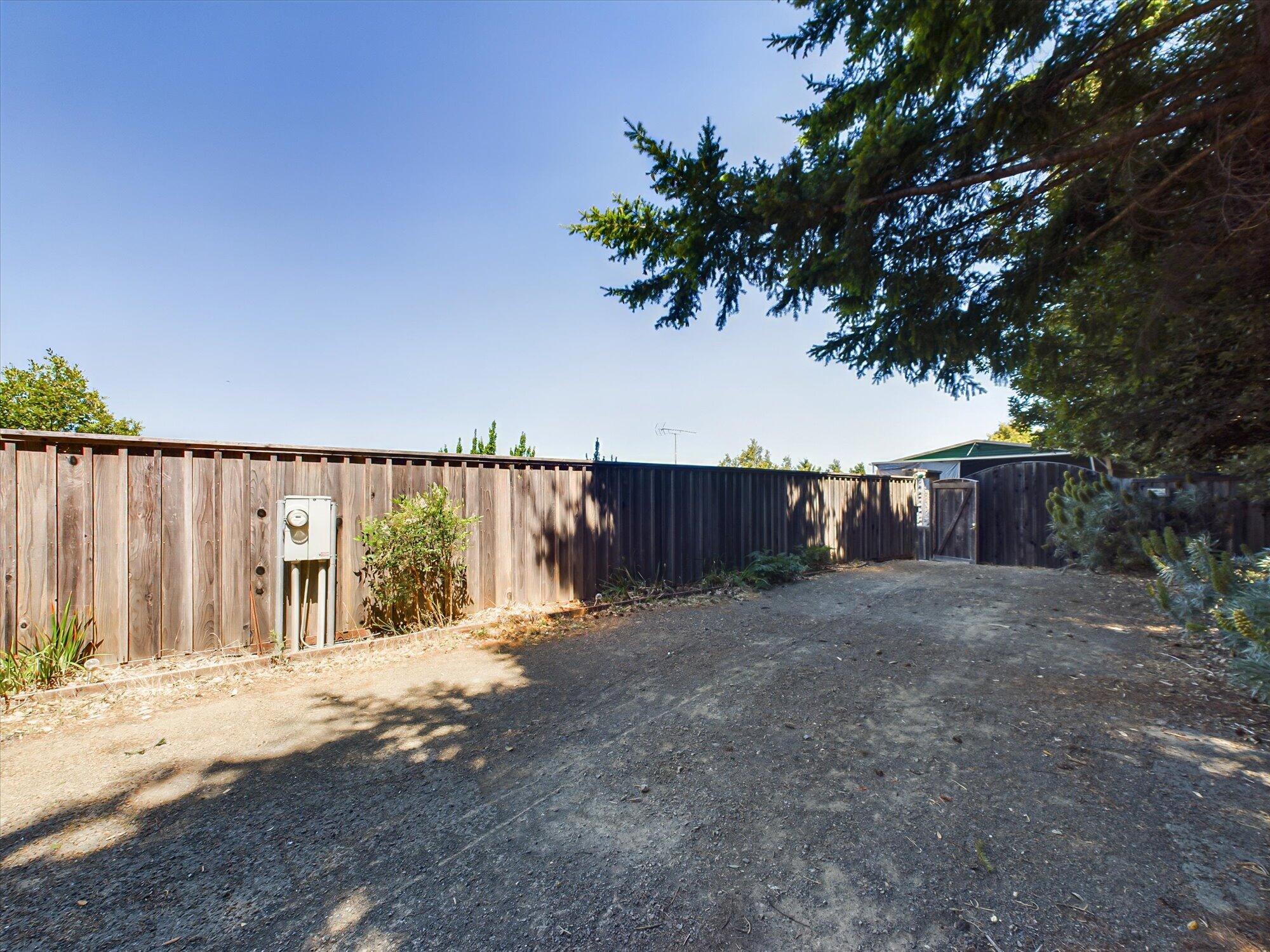 299 Cook Road Shelter Cove, CA 95589 - Photo 10 of 73 10-299 Cook Road Shelter Cove-110