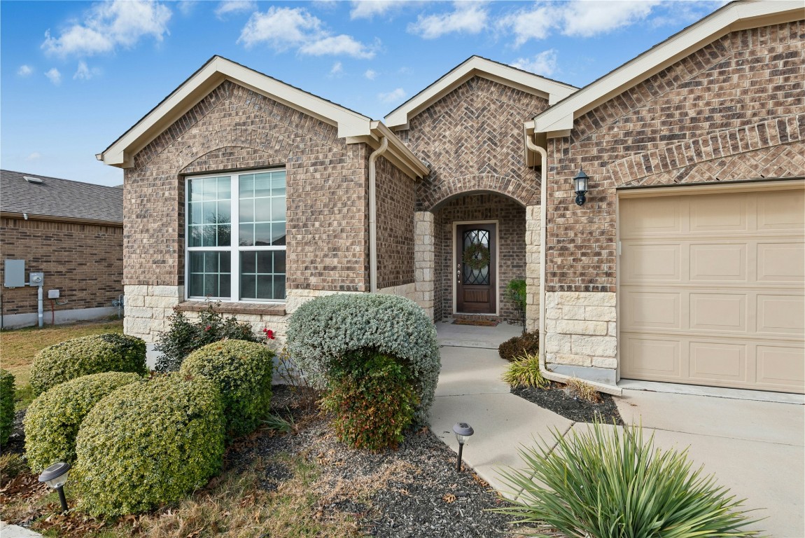 704 Archer Lane Georgetown, TX 78633 - Photo 1 of 40 Front Walkway