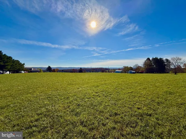 $64,900 | Country Breeze Drive Country Breeze Drive, Reedsville, WV 26547