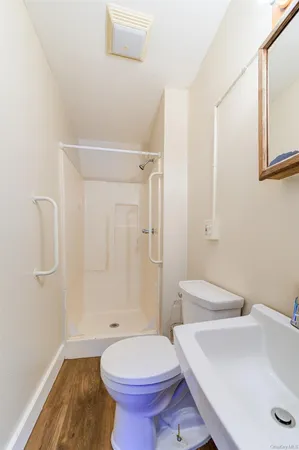 $2,000 | 82 Sprague Avenue, Middletown, NY 10940