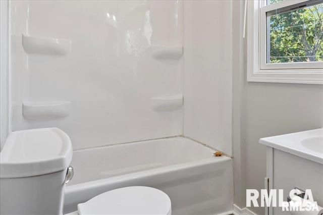 2510 East Keys Avenue Springfield, IL 62702 - Photo 24 of 31