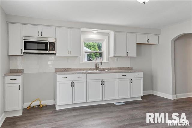 2510 East Keys Avenue Springfield, IL 62702 - Photo 7 of 31