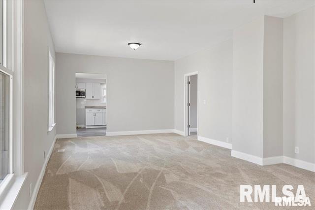 2510 East Keys Avenue Springfield, IL 62702 - Photo 9 of 31