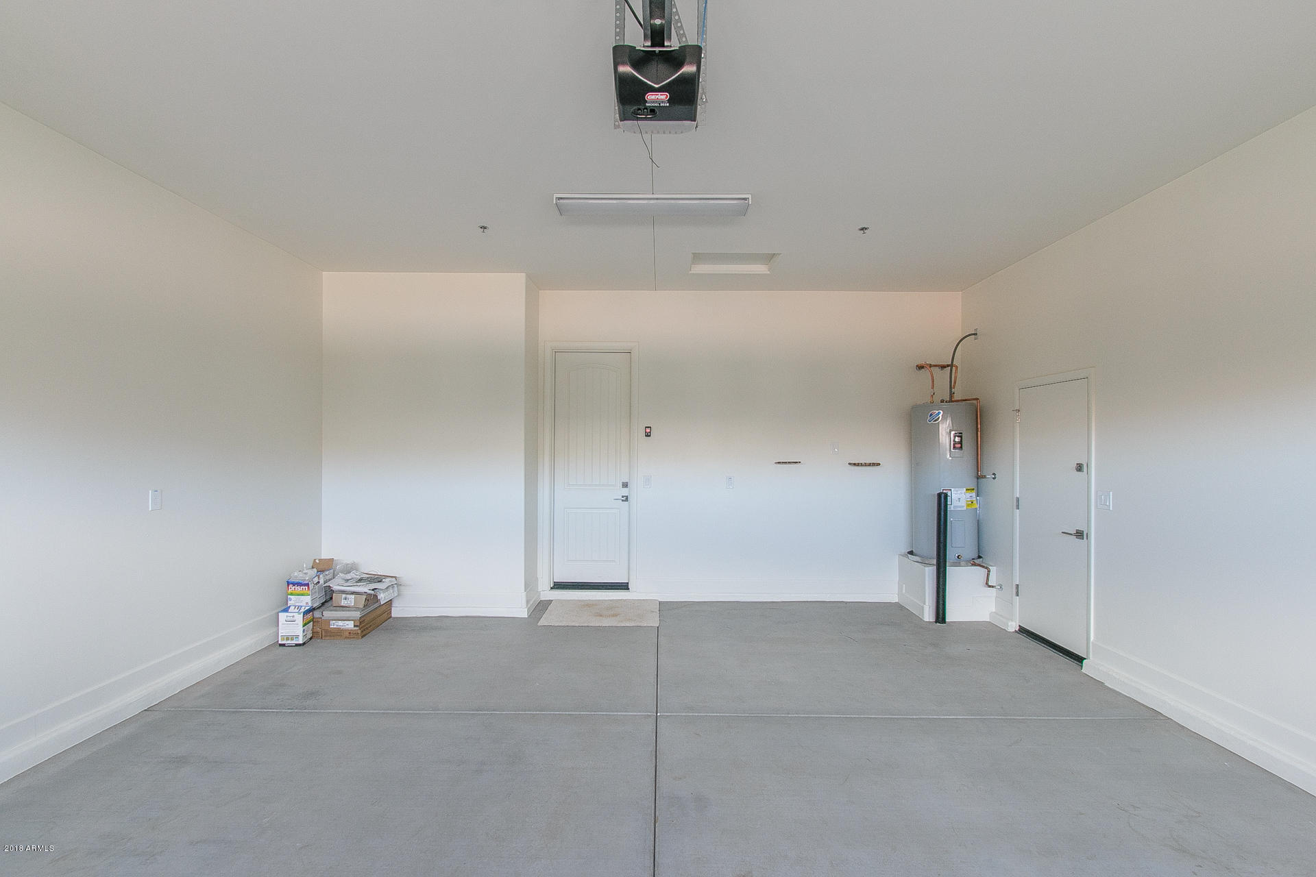 17667 East Woolsey Way Rio Verde, AZ 85263 - Photo 25 of 45 25) GARAGE