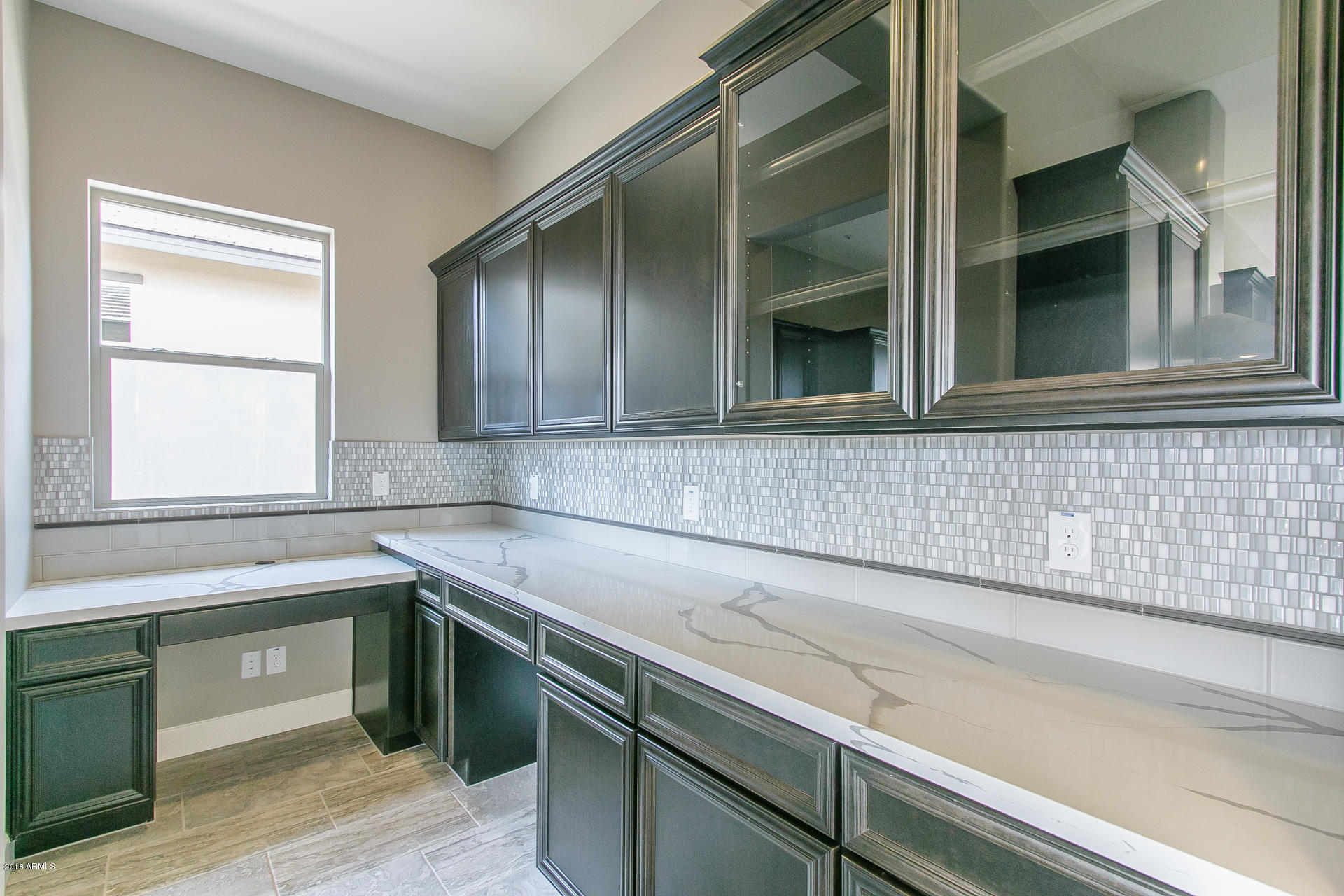 17667 East Woolsey Way Rio Verde, AZ 85263 - Photo 7 of 45 7) KITCHEN TO WORKSTATION