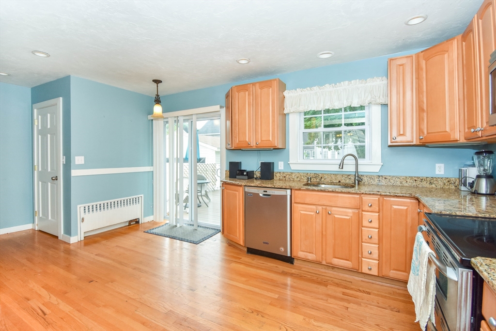 36 Whittier Road Medford, MA 02155 - Photo 12 of 26