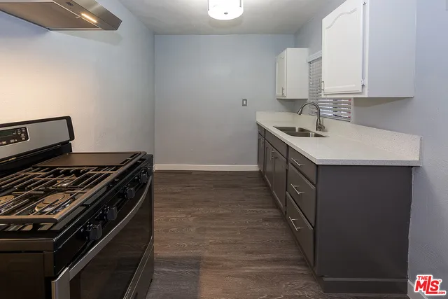 $1,629,000 | 1377 North Warren Avenue, Long Beach, CA 90813