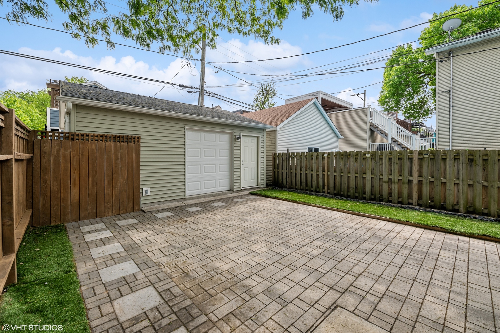 4159 North Bell Avenue Chicago, IL 60618 - Photo 40 of 42 a view of backyard with small garden