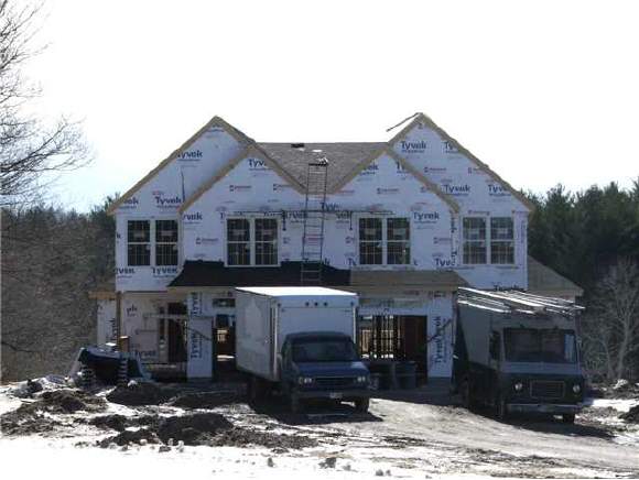 3 B Stonewall Way, Unit 2 Stratham, NH 03885 - Photo 1 of 1