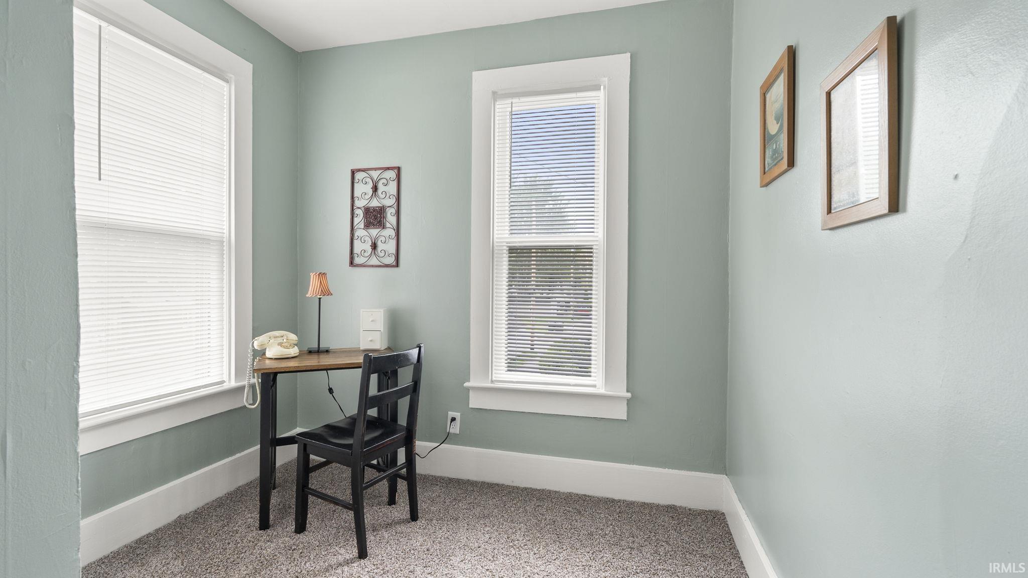 1018 Loree Street Fort Wayne, IN 46805 - Photo 22 of 33