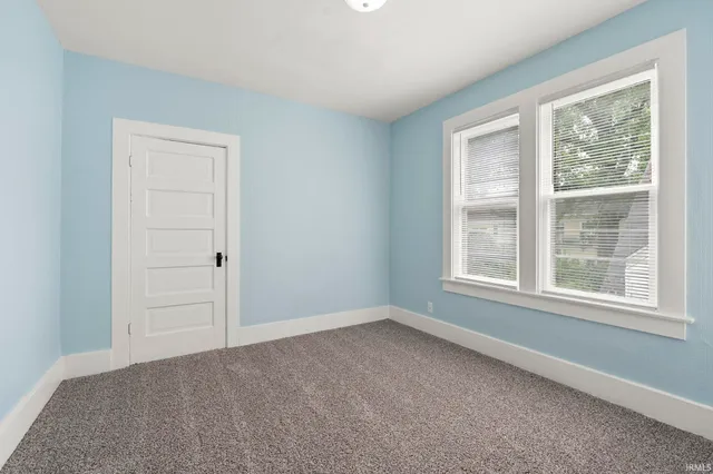 $183,900 | 1018 Loree Street, Fort Wayne, IN 46805