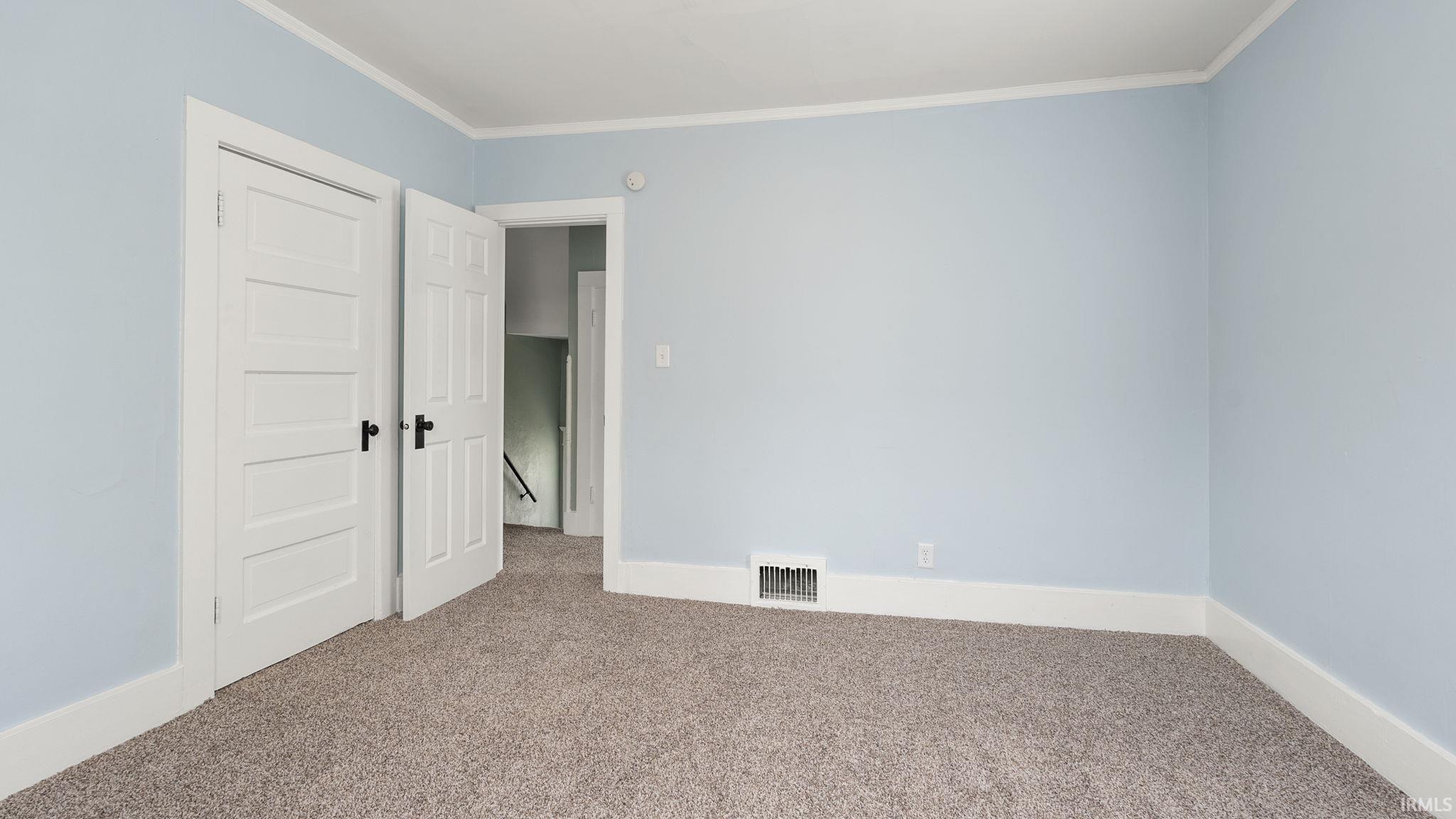 1018 Loree Street Fort Wayne, IN 46805 - Photo 25 of 33