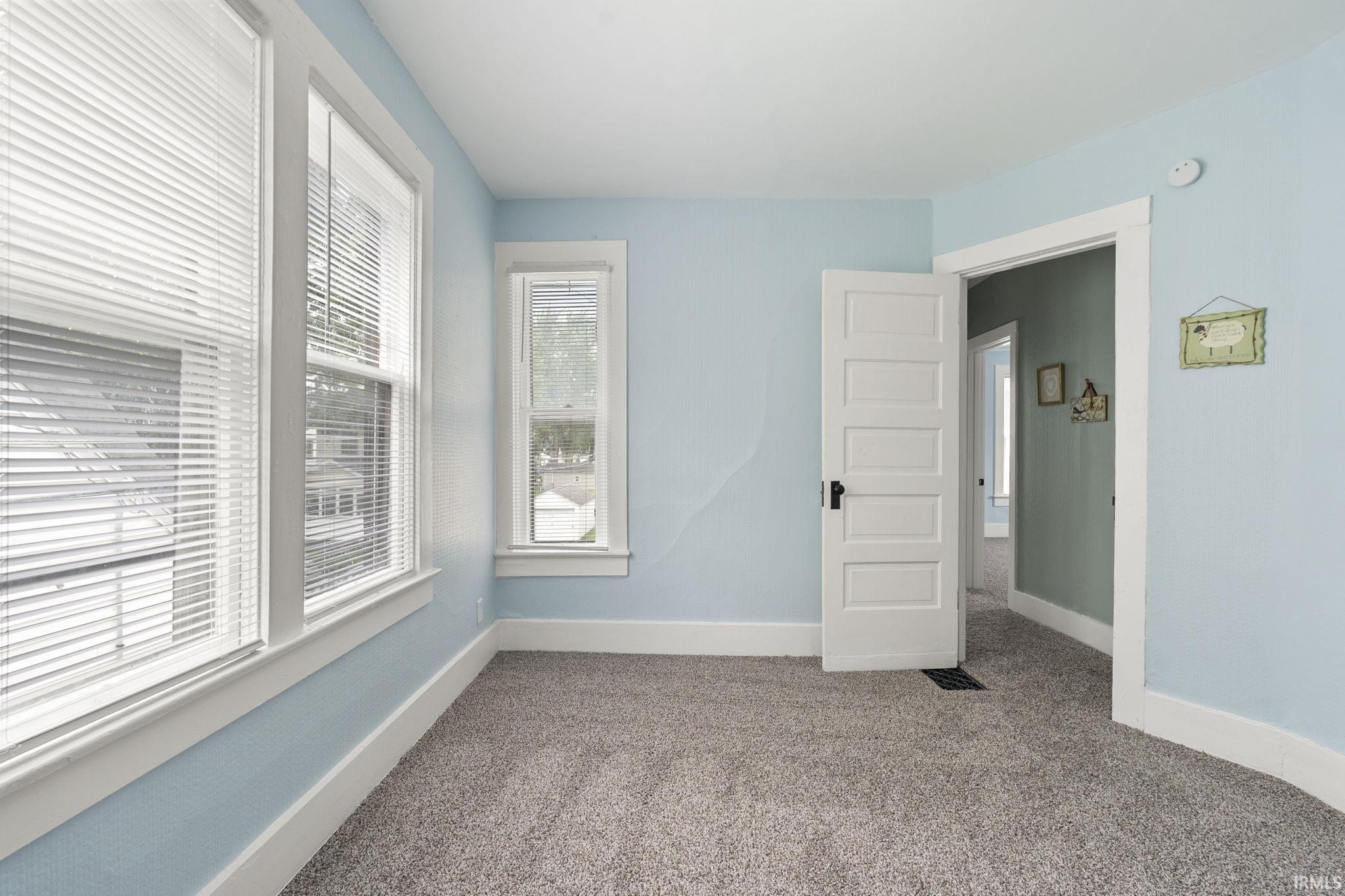 1018 Loree Street Fort Wayne, IN 46805 - Photo 27 of 33