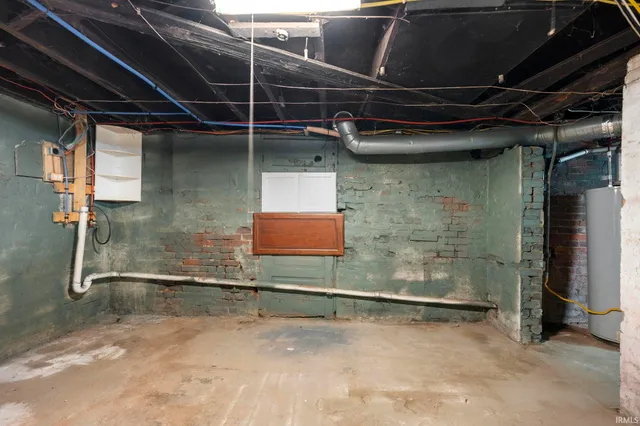 $183,900 | 1018 Loree Street, Fort Wayne, IN 46805