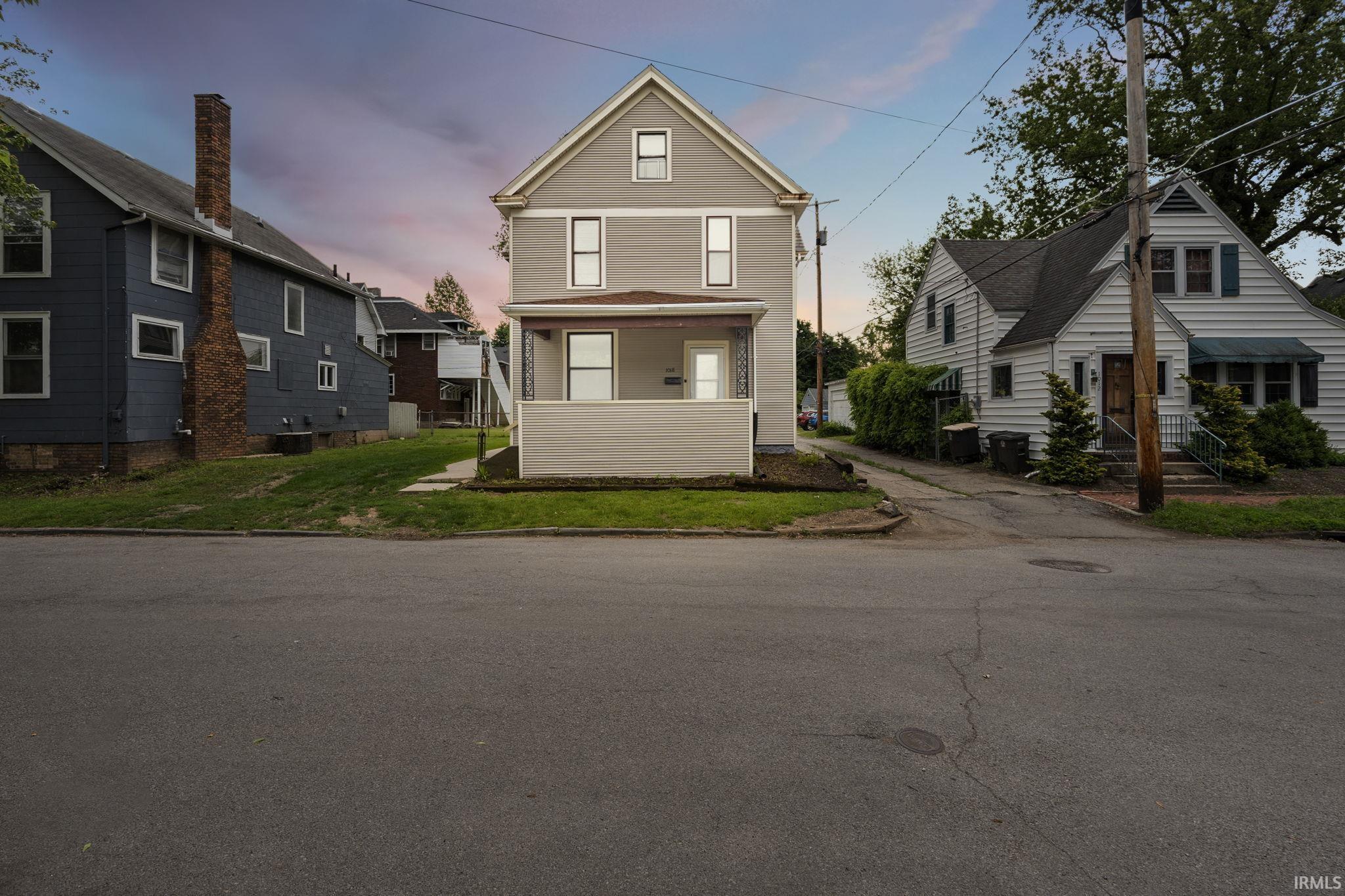 1018 Loree Street Fort Wayne, IN 46805 - Photo 5 of 33