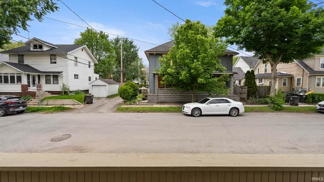 $183,900 | 1018 Loree Street, Fort Wayne, IN 46805