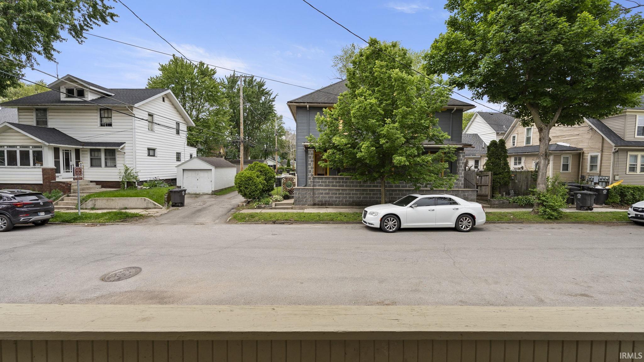 1018 Loree Street Fort Wayne, IN 46805 - Photo 10 of 33