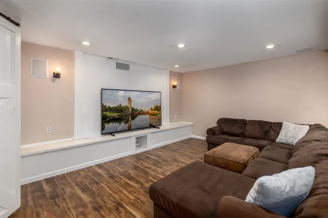 $799,950 | 17710 East Daystar Road, Greenacres, WA 99016