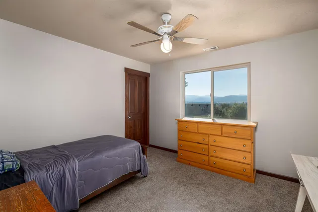 $799,950 | 17710 East Daystar Road, Greenacres, WA 99016