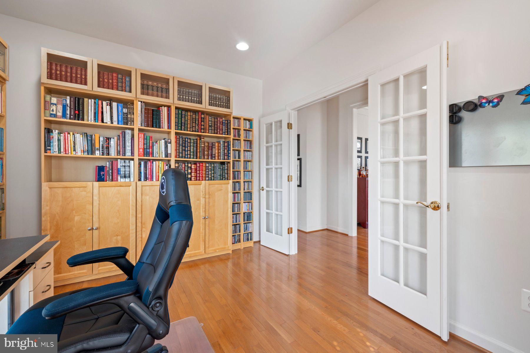 696 Reliance Drive Odenton, MD 21113 - Photo 27 of 82 First Floor Office/Study/Bonus Room