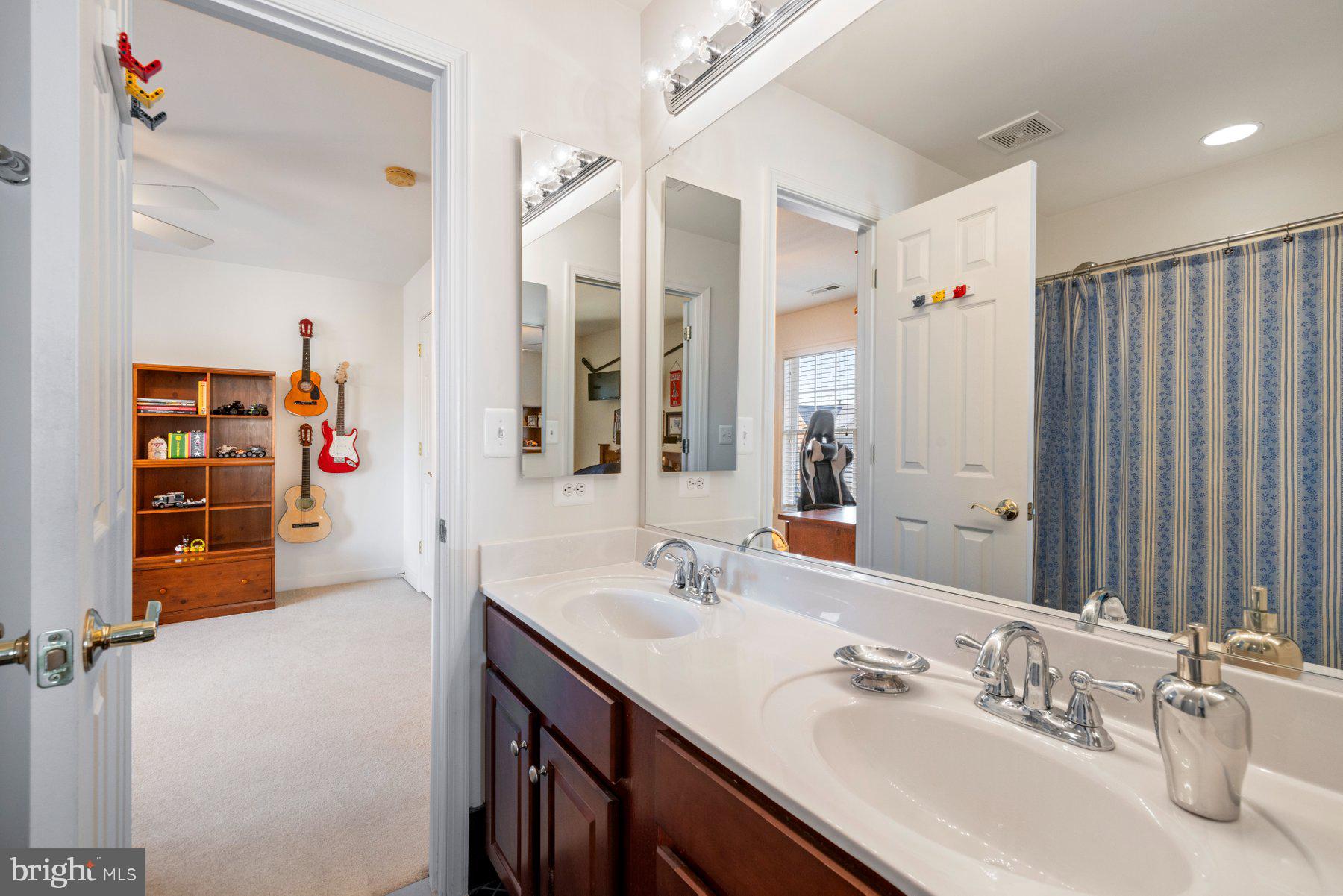696 Reliance Drive Odenton, MD 21113 - Photo 44 of 82 Jack & Jill Full Bathroom #2 with dual sinks