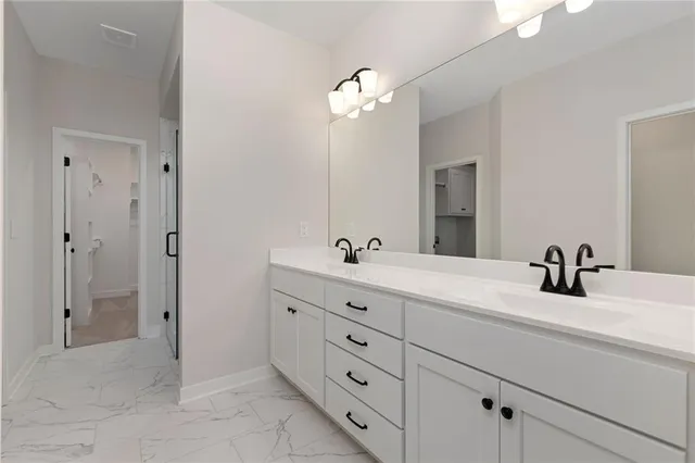 $642,500 | 31501 West 86th Street, De Soto, KS 66018