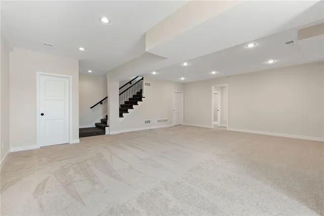 $642,500 | 31501 West 86th Street, De Soto, KS 66018