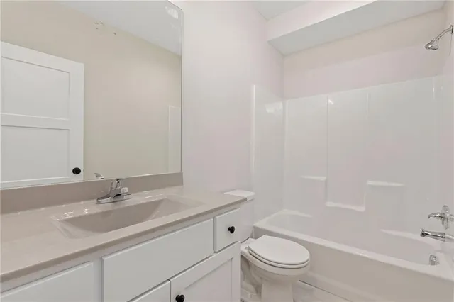 $642,500 | 31501 West 86th Street, De Soto, KS 66018