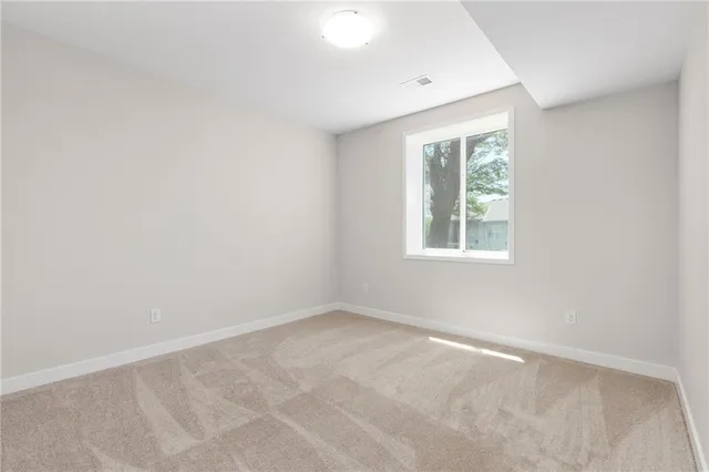 $642,500 | 31501 West 86th Street, De Soto, KS 66018