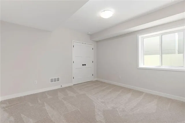 $642,500 | 31501 West 86th Street, De Soto, KS 66018