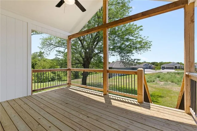 $642,500 | 31501 West 86th Street, De Soto, KS 66018