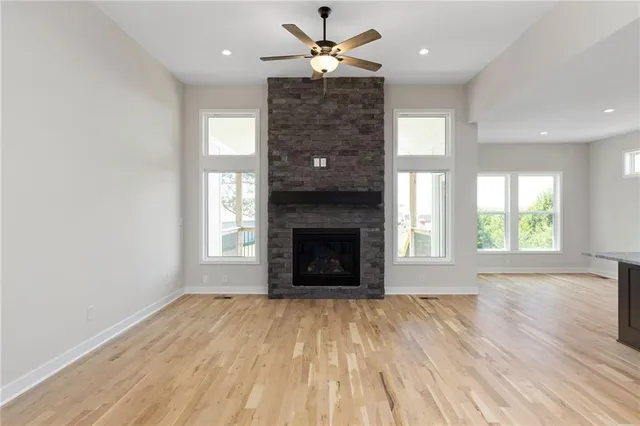 $642,500 | 31501 West 86th Street, De Soto, KS 66018