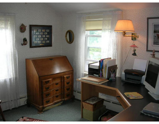 1 Seneca Road Acton, MA 01720 - Photo 8 of 11 Gallery Image 8