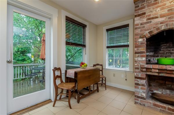 23 Harris Street, Unit 2 Marblehead, MA 01945 - Photo 12 of 20 Gallery Image 12