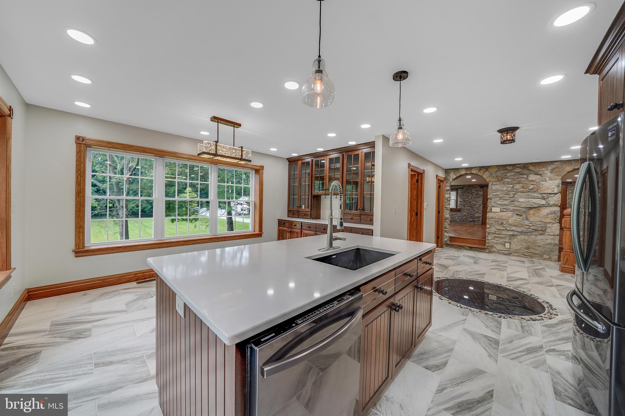 349 Corner Ketch Road Downingtown, PA 19335 - Photo 13 of 69 Large eat-in country kitchen