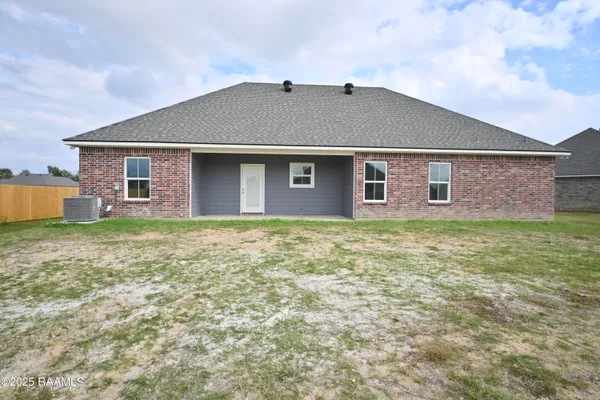 $258,460 | 122 Rue De La, Church Point, LA 70525