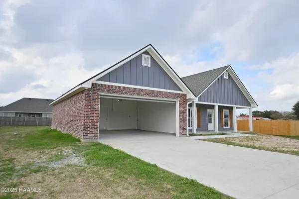 $258,460 | 122 Rue De La, Church Point, LA 70525