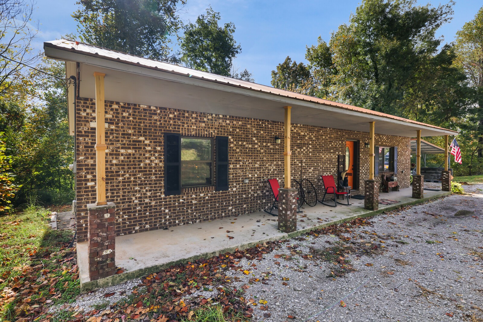 569 Moreland Road Manchester, TN 37355 - Photo 2 of 47 a view of a outdoor space