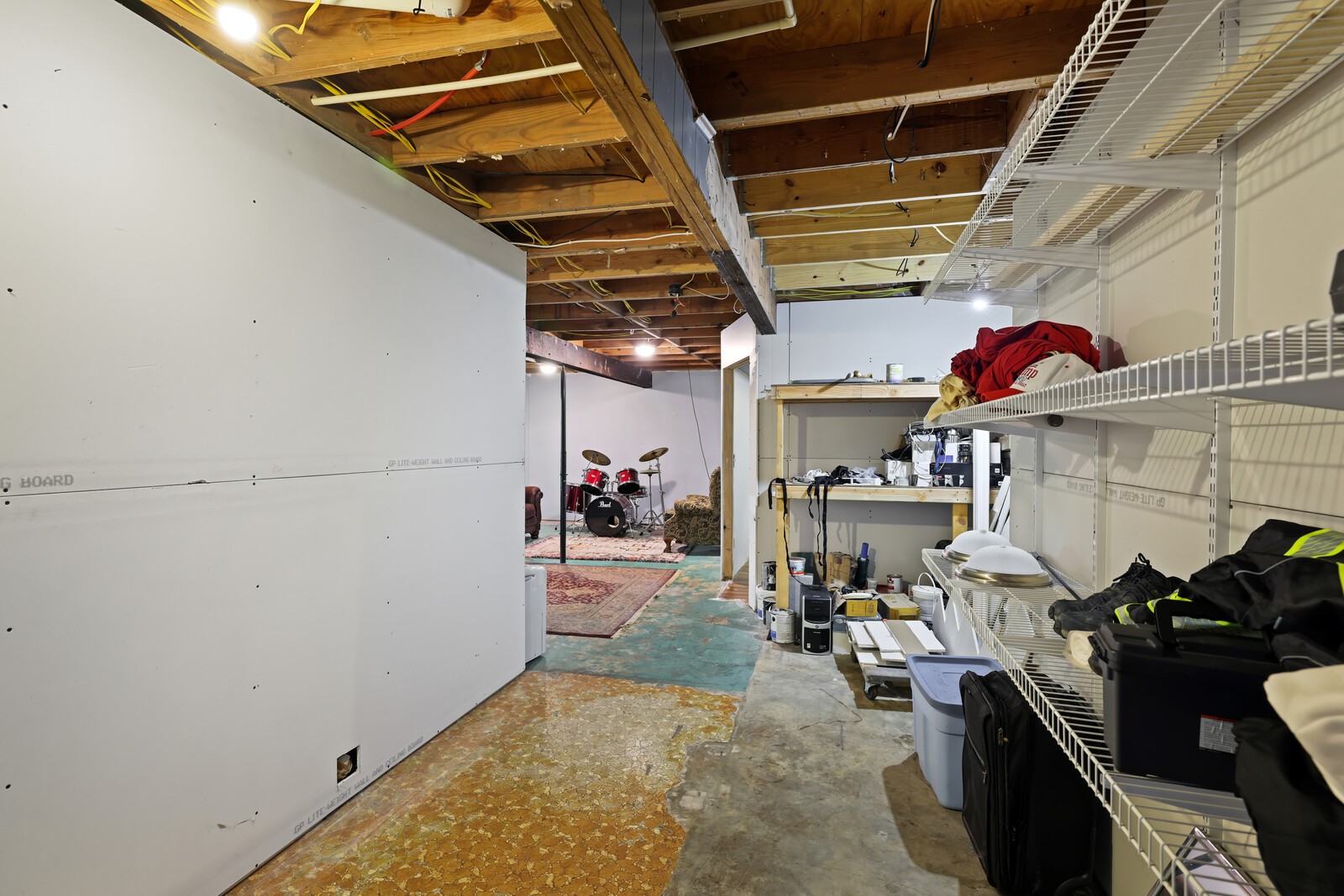 569 Moreland Road Manchester, TN 37355 - Photo 23 of 47 a view of storage and utility room