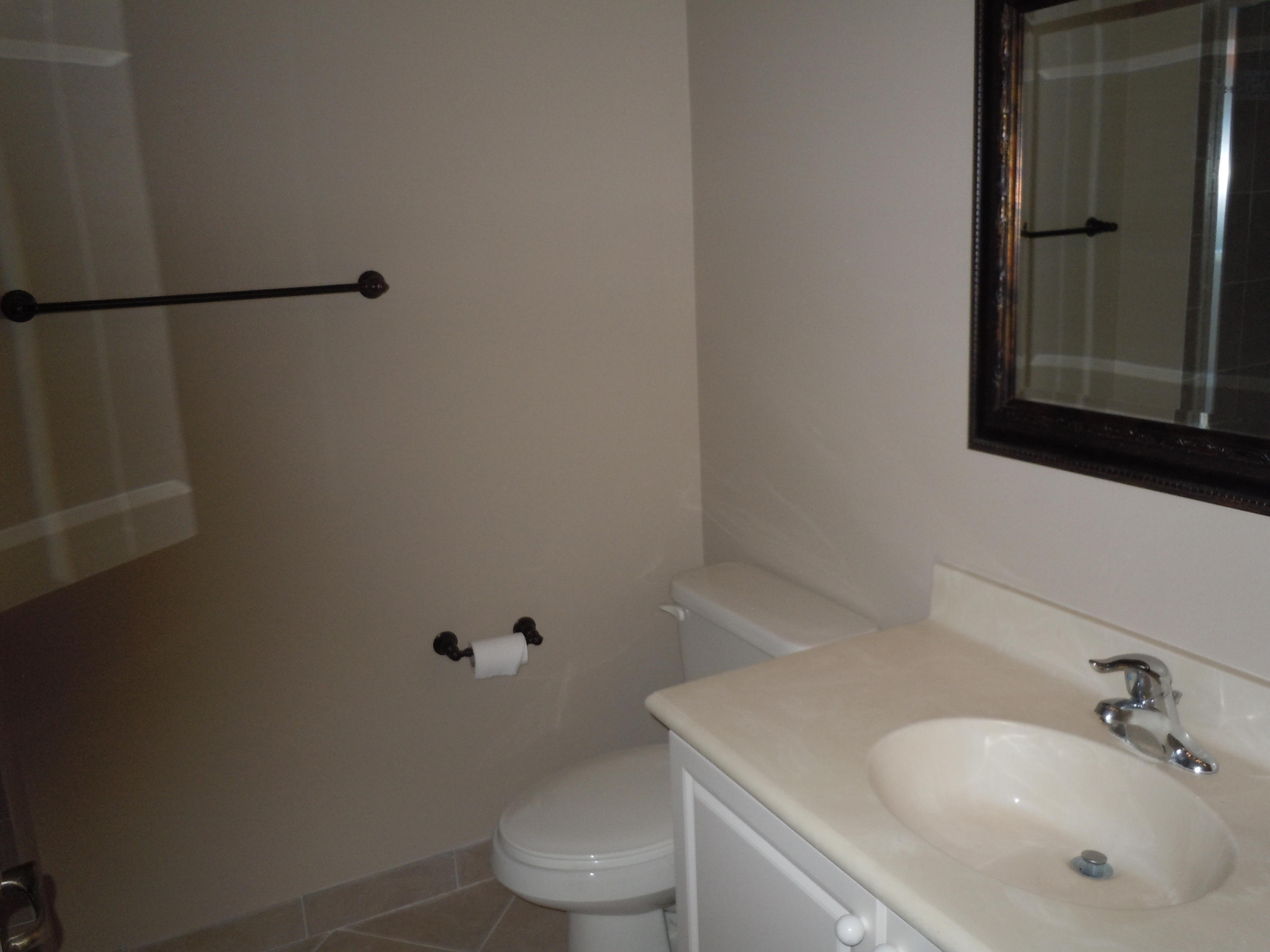 1557 Frederick Small Road, Unit 1557 Jupiter, FL 33458 - Photo 8 of 28 bathroom