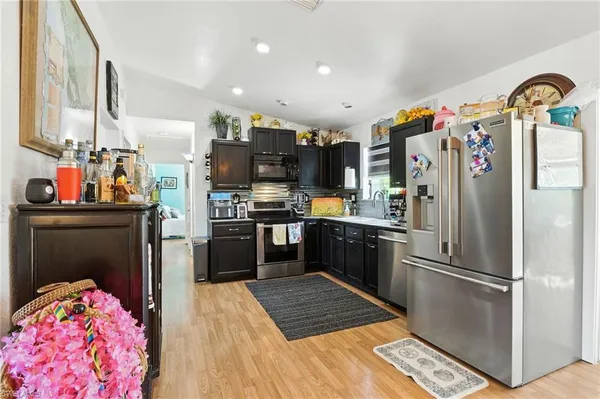 $1,100,000 | 936 Panther Creek Lane, Everglades City, FL 34139
