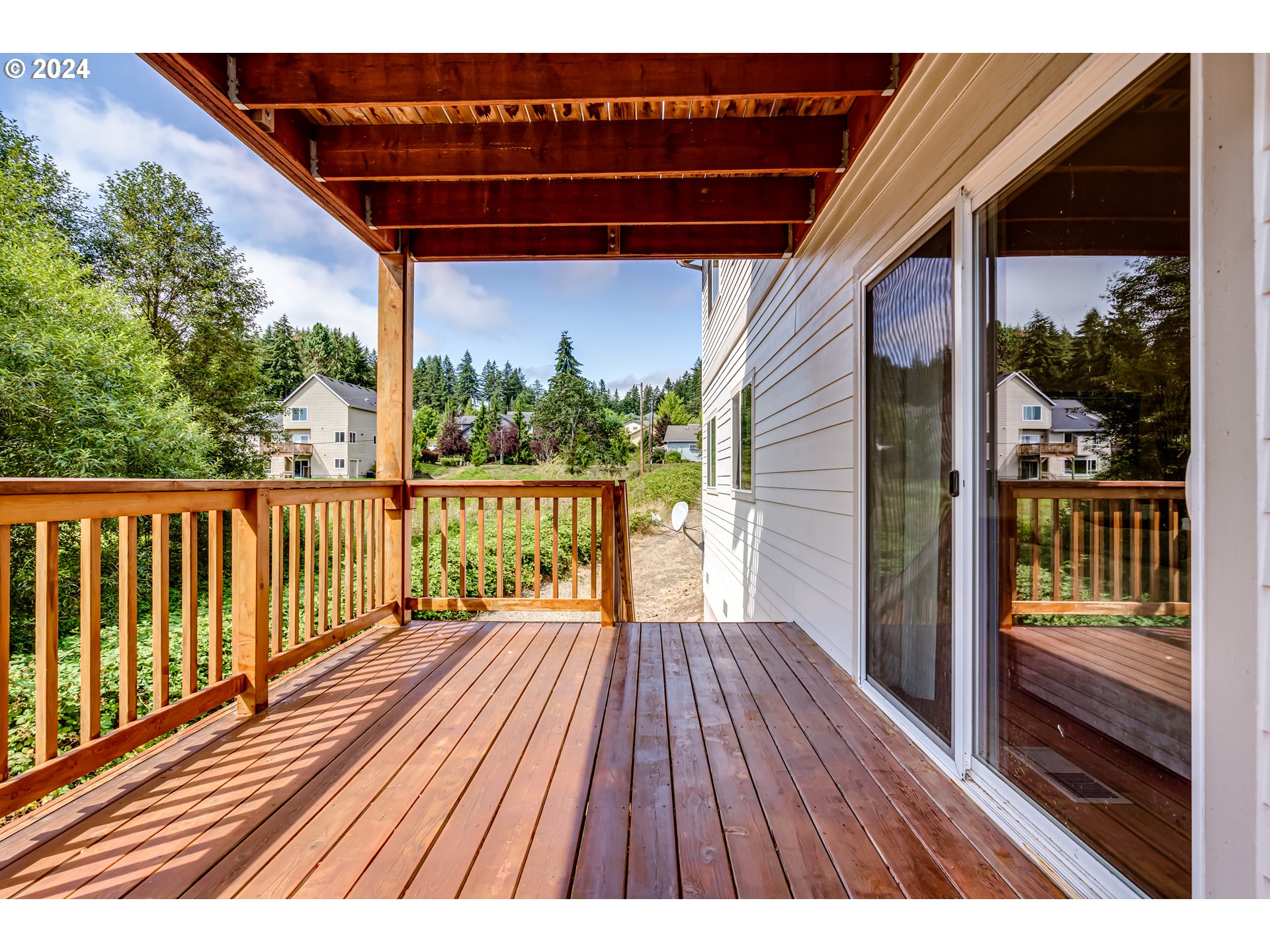 3278 Timberline Drive Eugene, OR 97405 - Photo 33 of 41 a view of balcony with wooden floor