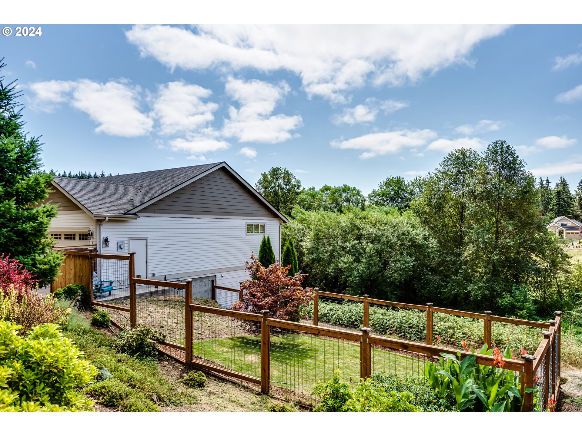 3278 Timberline Drive Eugene, OR 97405 - Photo 35 of 41 a view of house with yard and entertaining space