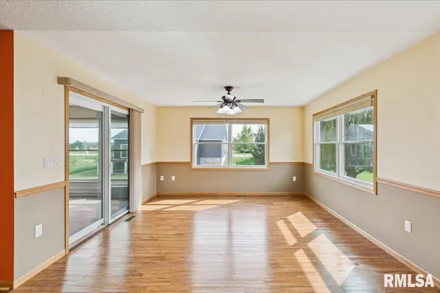 $315,000 | 1713 Garrett Avenue, Clinton, IA 52732