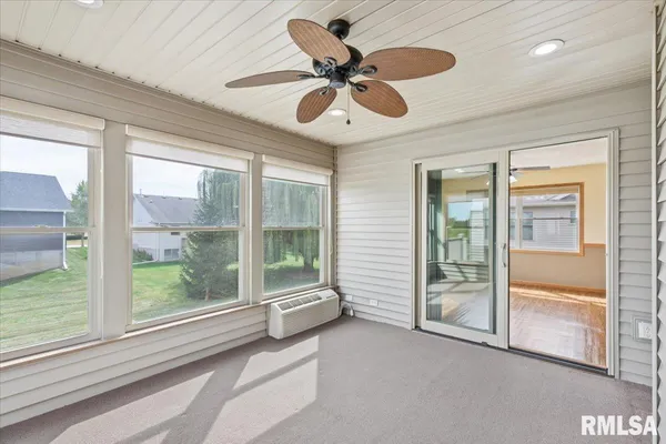 $279,900 | 1713 Garrett Avenue, Clinton, IA 52732